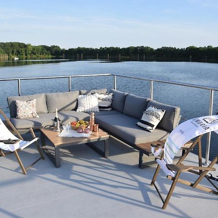 Lemuria Houseboat - Plywajacy Domek Na Wodzie Wroclaw Exterior photo